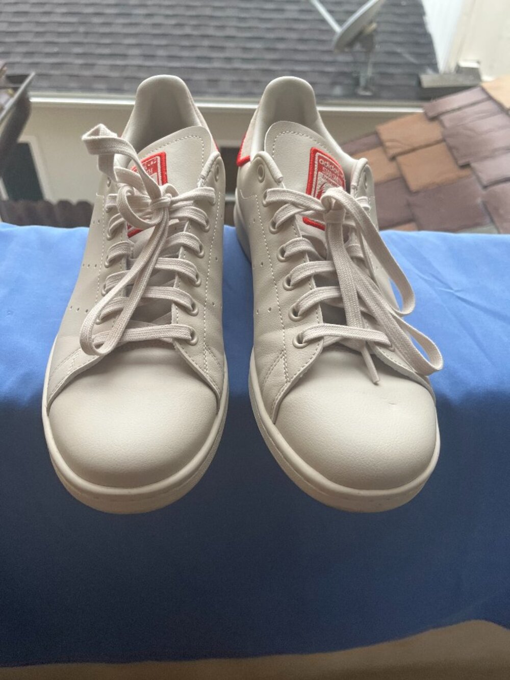 adidas Stan Smith “Aluminium / Collegiate Red” (GX4452) Mens 9.5